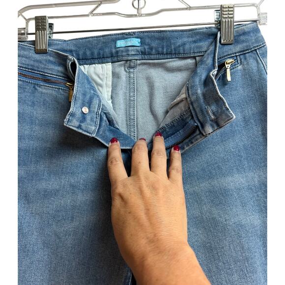 J. McLaughlin Stretch Denim Jeans Light Wash Zip Pockets - Picture 5 of 10